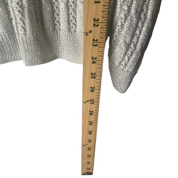 Chico's Women's Size 2 Medium Open Knit Metallic V Neck Sparkle Sweater - Picture 9 of 9